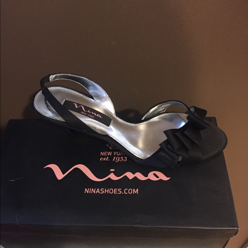 Nina evening shoes New with box